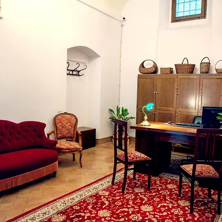 Croce Bianca بيت ضيافة فولينيو