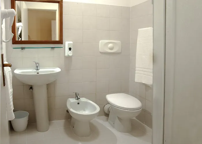 Croce Bianca بيت ضيافة فولينيو